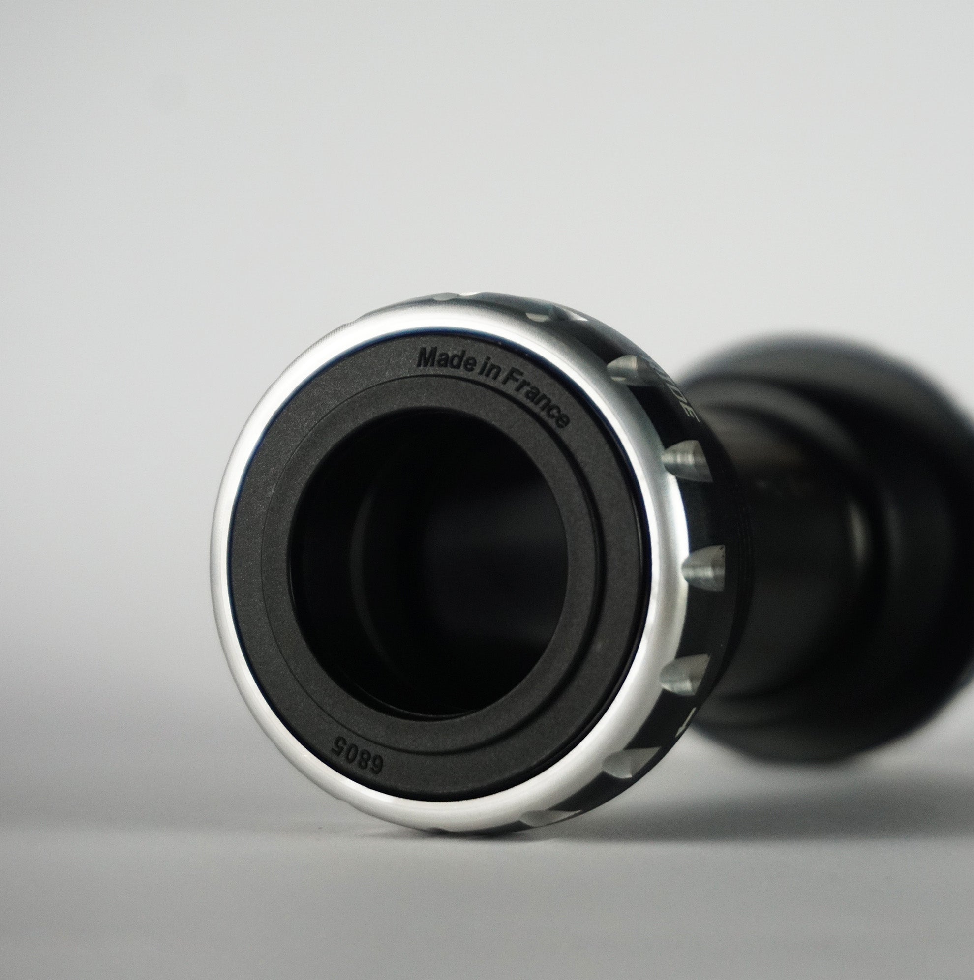 Boitier de pédalier fileté